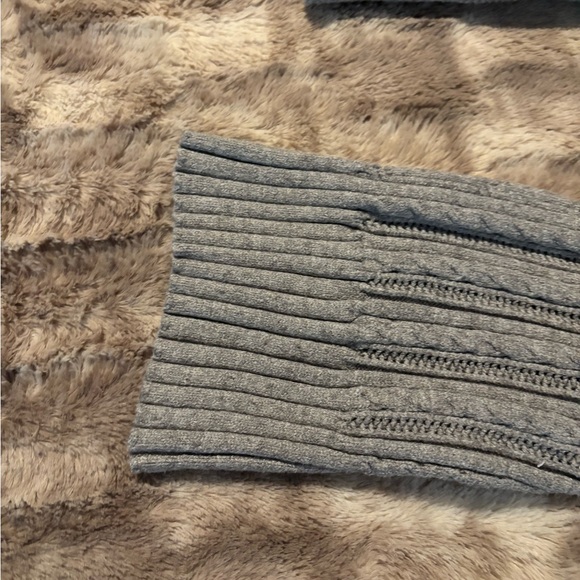 Lulu's Gray Off-the-Shoulder Ribbed Sweater - Picture 5 of 5